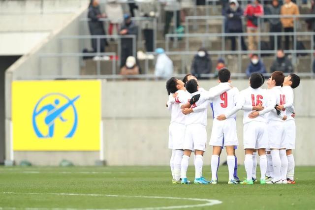 欧联杯-B费绝杀马奎尔失误 曼联2-1格拉斯哥流浪