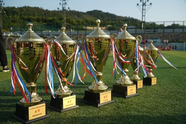 都体：道格拉斯-路易斯不考虑冬窗离开尤文图斯